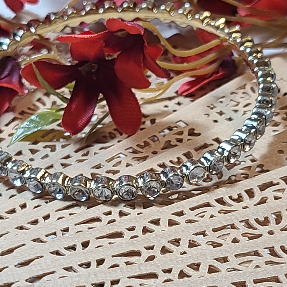 Stunning Bracelet for Sale Gold